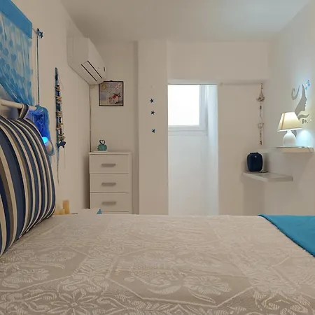 Sea Nest Paros House بيت للعطل