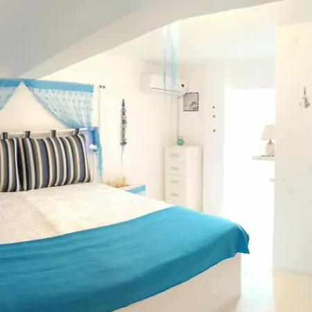 Sea Nest Paros House Feriehus Piso Livadi
